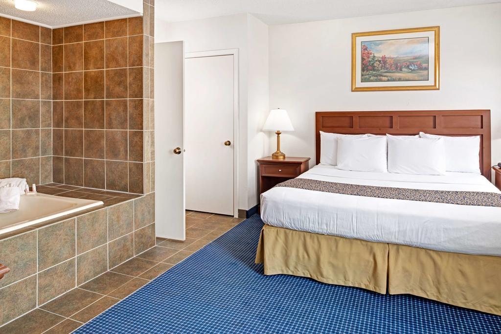 Baymont Inn & Suites אומהה מראה חיצוני תמונה